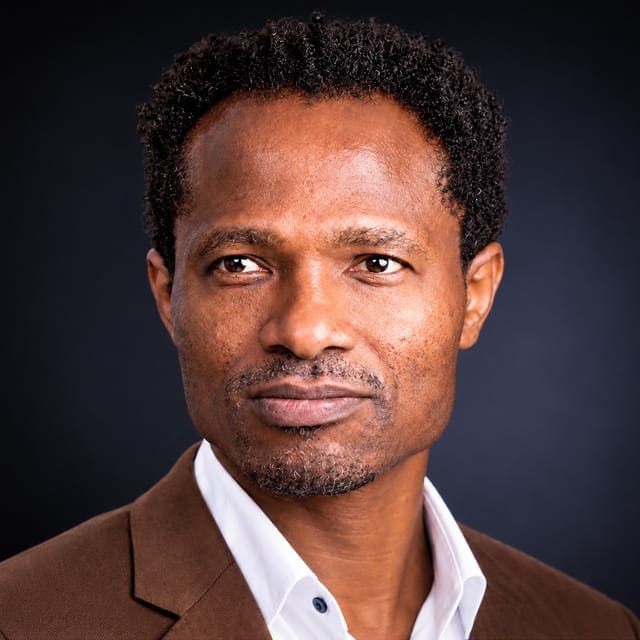 Portrait of Osh Agabi